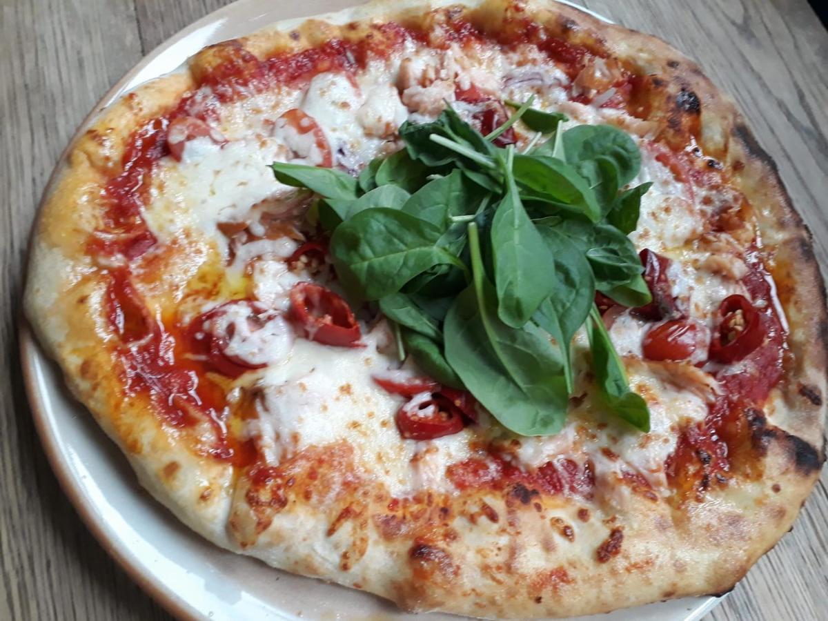 Pizzeria A Penzion Banderas Байериш-Айзенштайн Экстерьер фото